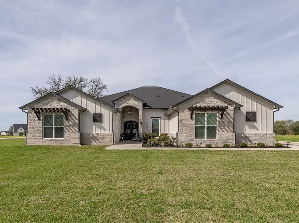5401 Legend Oaks Ct, College Station, TX 77845