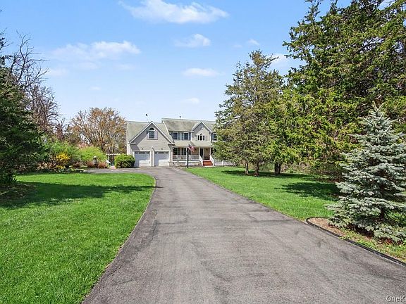 3rd image of 3 Brenner Ridge Road