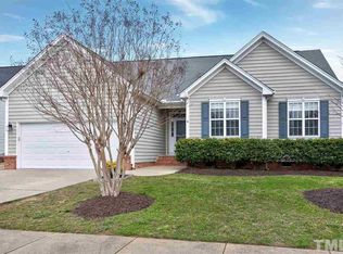 1649 Maizefield Ln, Fuquay Varina, NC 27526