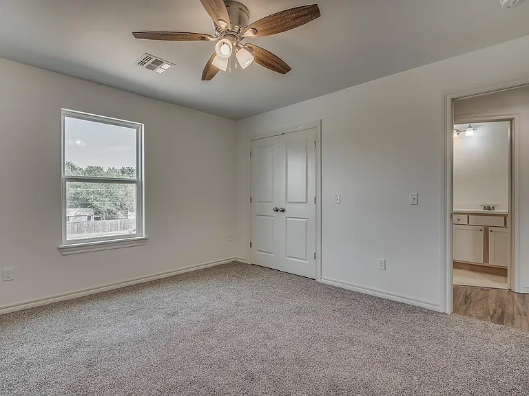 816 W Nevada Ave — Photo 30