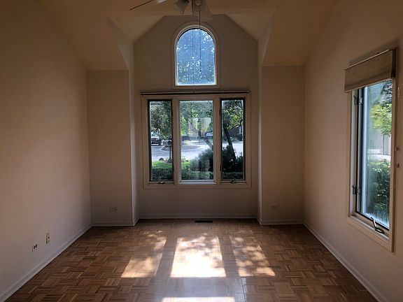 2nd image of 892 Island Ct