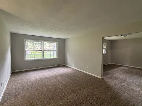 3 bed, 2.5 bath, 1751 sqft, $2,395 — Photo 4