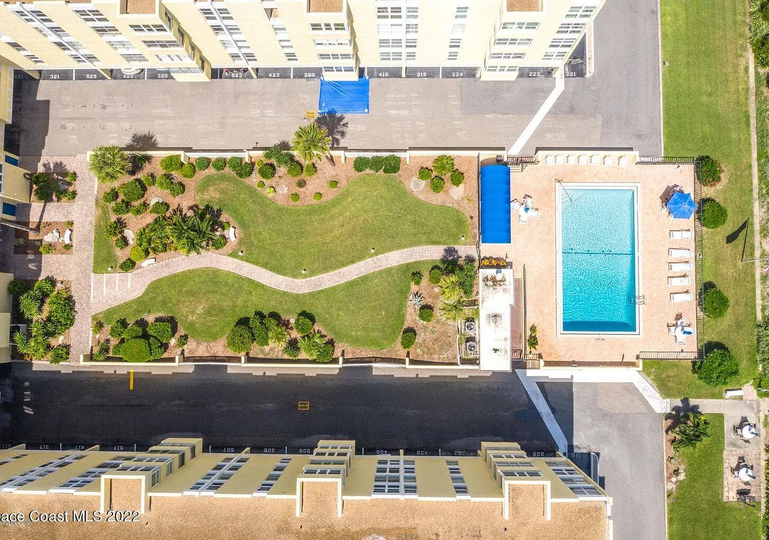 4700 Ocean Beach Blvd — Photo 3