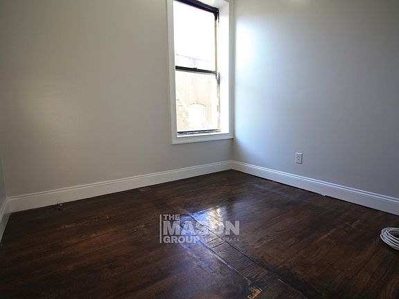 3rd image of 70 W 109th St APT 63