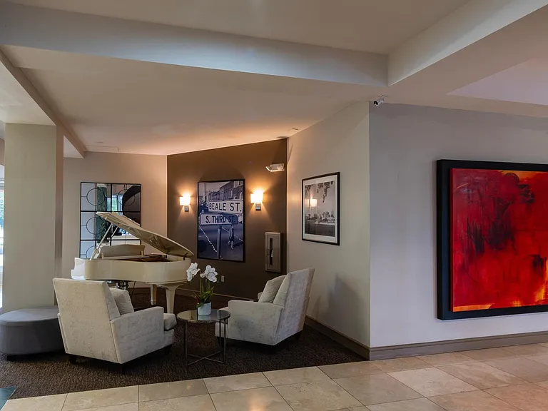 655 S Riverside Dr #1502 — Photo 26