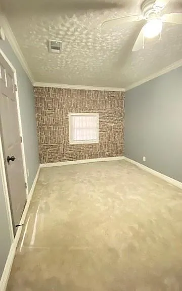 6623 Cresthill St — Photo 13
