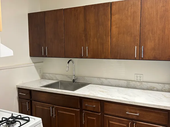 500 Buchanan St APT 4, San Francisco, CA 94102