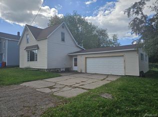 120 Silver St, Ishpeming, MI 49849