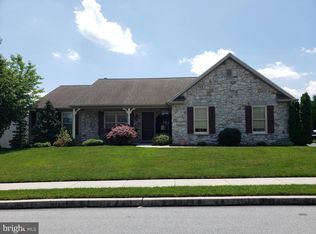 701 Heather Rdg, Manheim, PA 17545