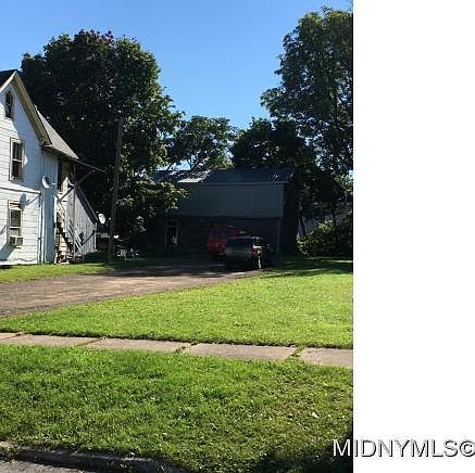2nd image of 907 Kellogg Ave
