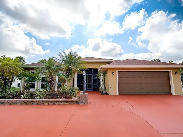 2666 SW Cadet Circle, Port St Lucie, FL 34953