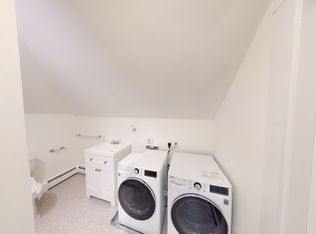 7 Devotion St APT 2, Brookline, MA 02446