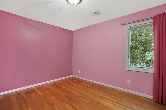 5 Hops Commons Ct — Photo 18