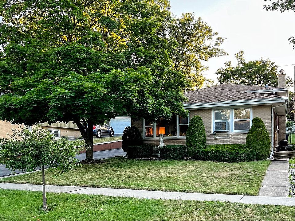 1st image of 9346 S 82nd Ct