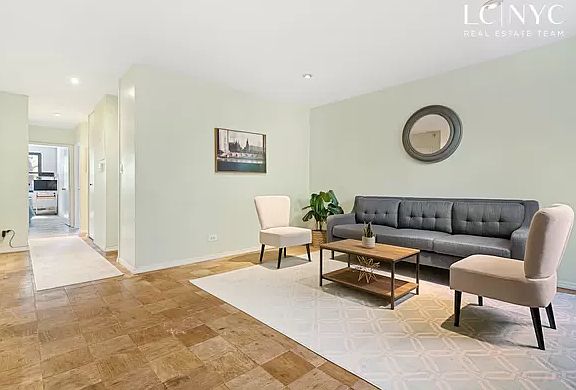 2nd image of 379 West St APT 1A