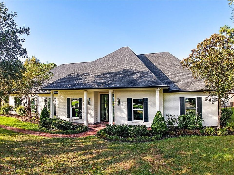 1st image of 207 Dutton Ct
