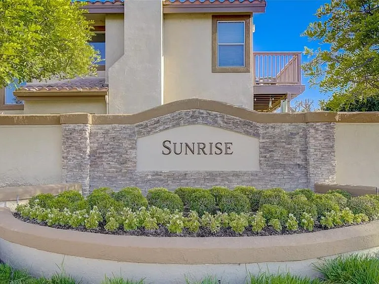 24538 Sunshine Dr — Photo 6