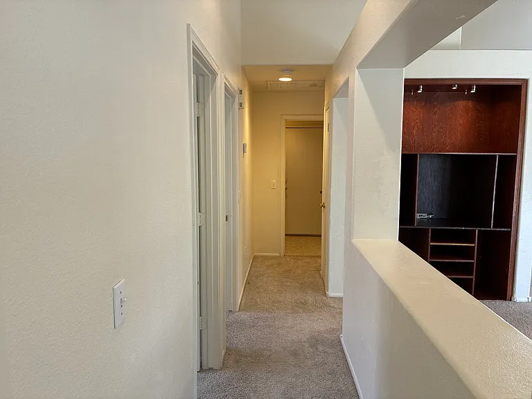 10523 W Windsor Blvd — Photo 12