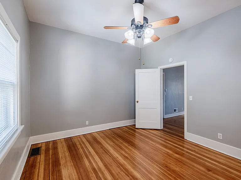 3815 Dewey Ave — Photo 30