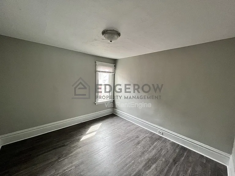 815 Logan St SE #2 — Photo 11