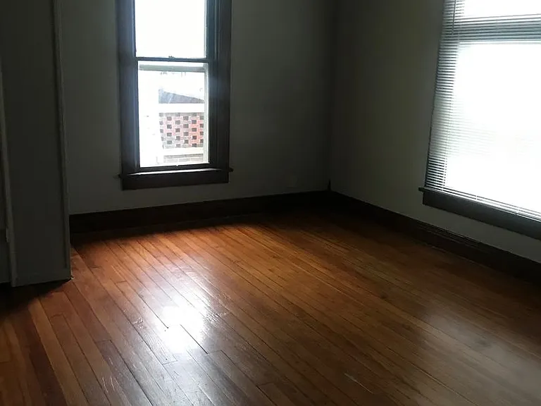 1206 Heath St — Photo 12