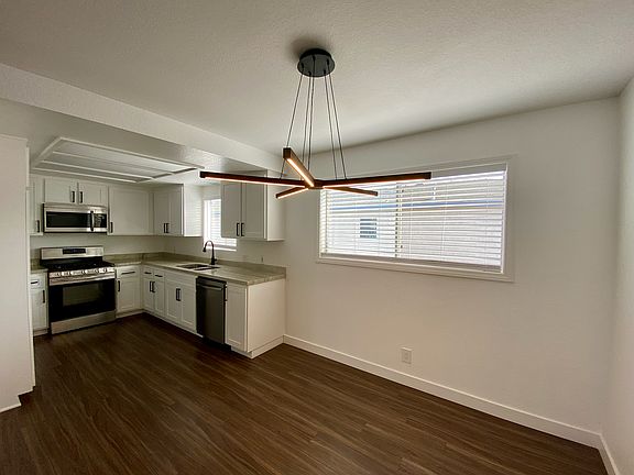 Dining Room/Kitchen