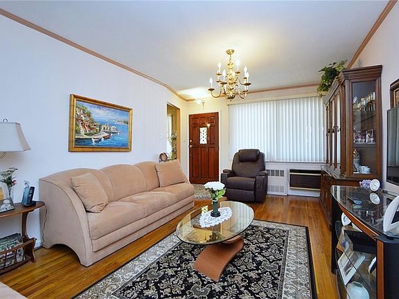 5th image of 171 Bay 44th St