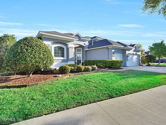 4th image of 6303 GREEN MYRTLE Drive