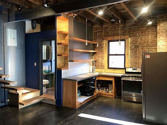 2nd image of 4112 25th Ave APT 2