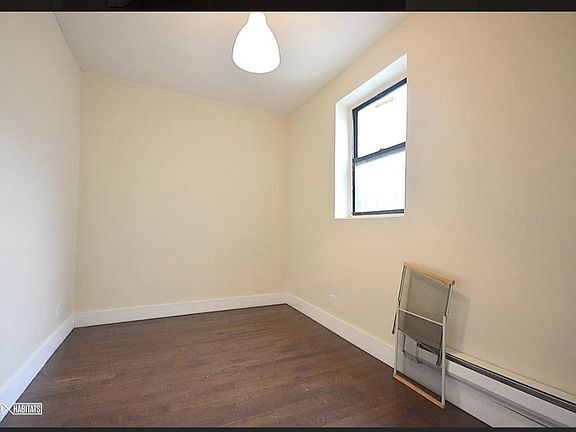 5th image of 1679 Sterling Pl #2B