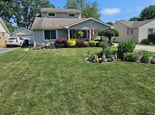 1556 Chattanooga Ave, Youngstown, OH
