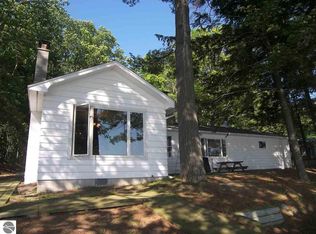 7601 W Day Forest Rd, Empire, MI 49630