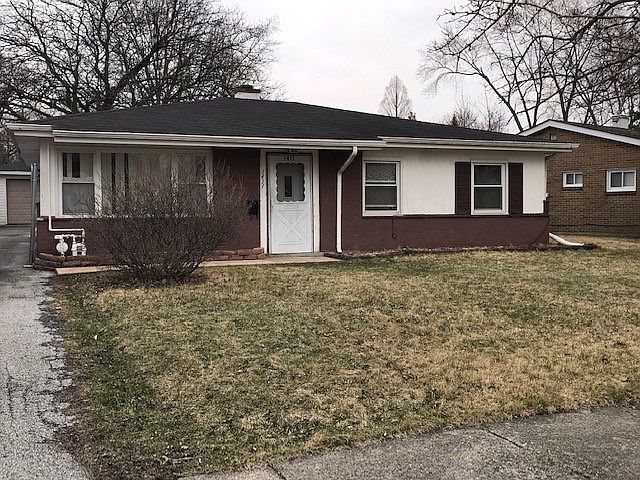 2nd image of 1411 Forest Pl