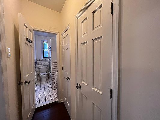 3rd image of 583 W 215th St APT B1