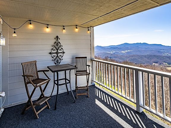 4th image of 468 Elderberry Ridge Road #202C