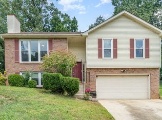 1215 Verkler Dr, Clarksville, TN