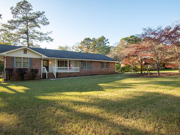 2nd image of 2268 Valley Creek Cir