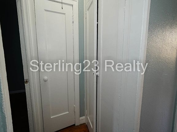 5th image of 21-15 33rd St #F13