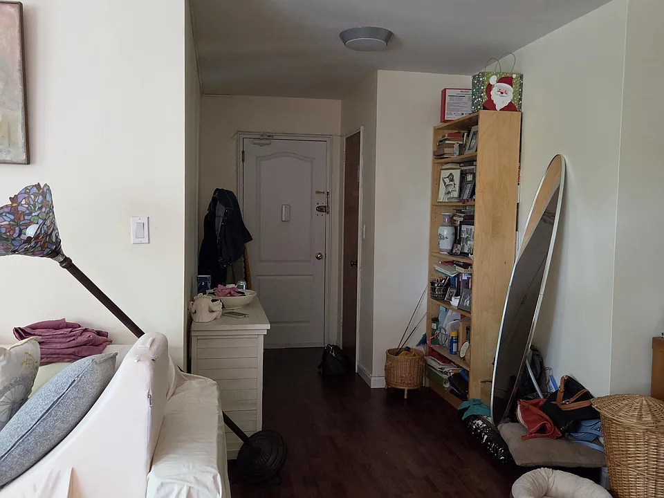 1575 Center Ave #5E