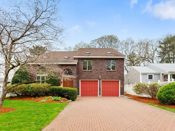 138 Pine Ridge Rd, Medford, MA 02155