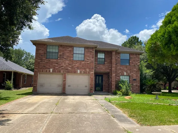1211 Gerona Blvd, Rosenberg, TX 77471