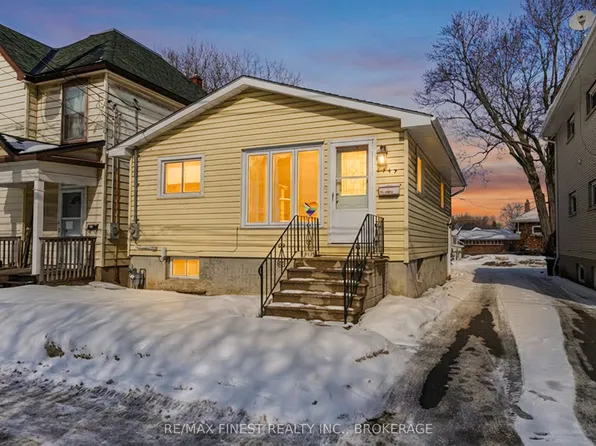 149 Pine St, Kingston, ON K7K 1W9