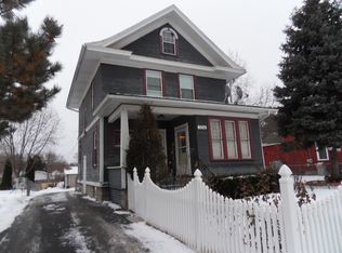 524 5th St, Aurora, IL 60505