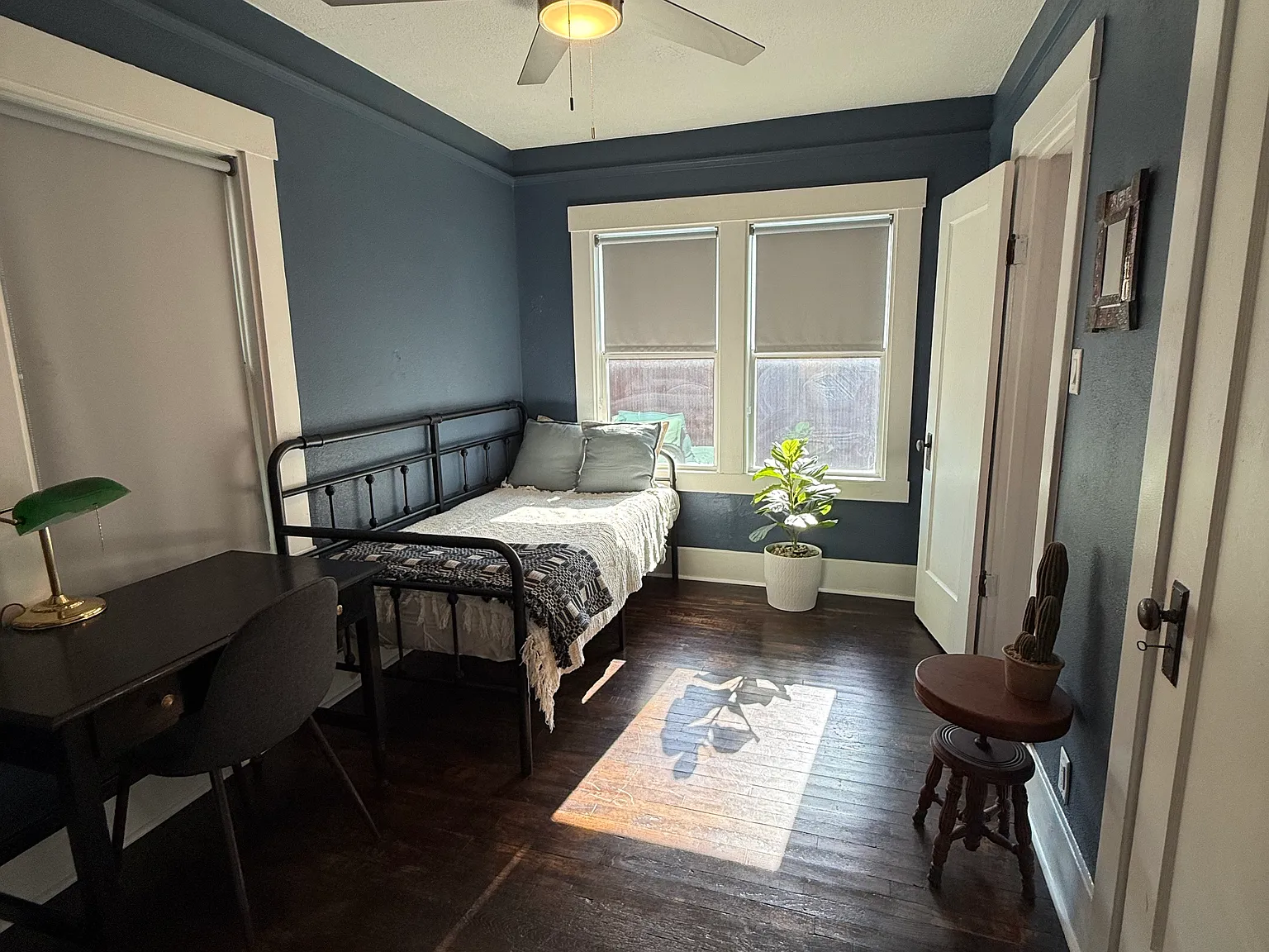 2 bed, 841 sqft, $2,600 — Photo 4