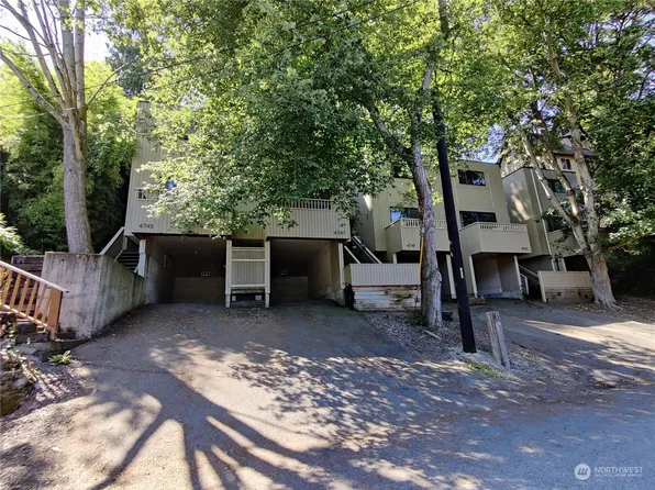 4745 Ravenna Avenue NE, Seattle, WA 98105