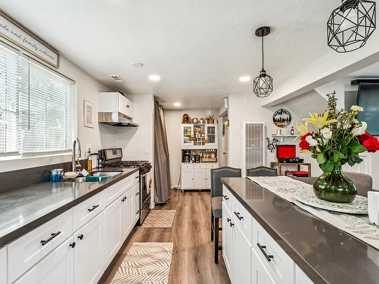 2472 Deep Creek Dr — Photo 15