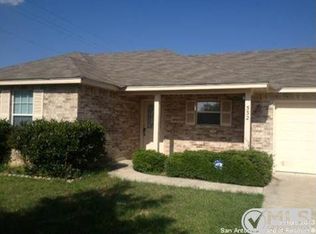 332 Bunker Hl, Pleasanton, TX 78064