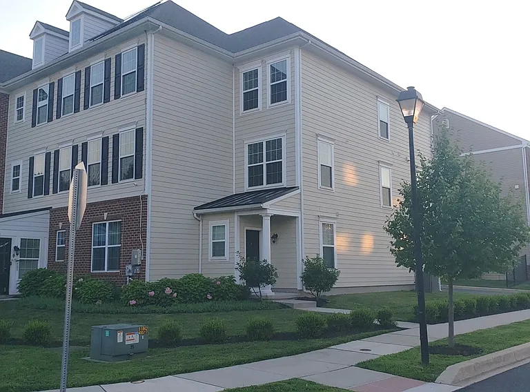3659 Green St — Photo 26