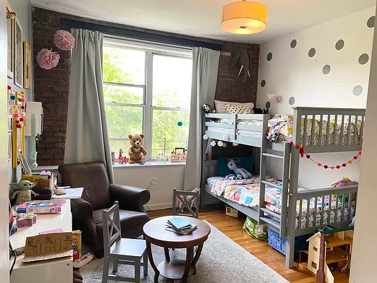 Rented by Corcoran | media 7