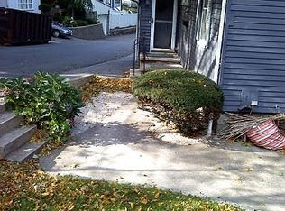 10 Wakefield Ave, Saugus, MA 01906